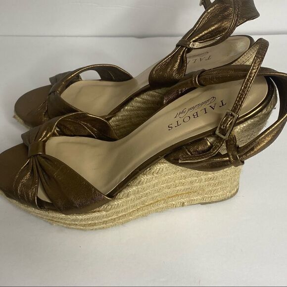 Talbots | Wedge Gold Sandals - Picture 4 of 7